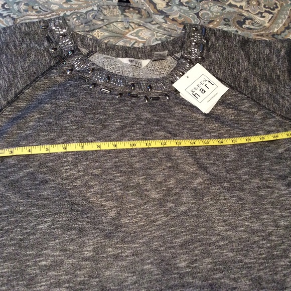 Top - Picture 5 of 5